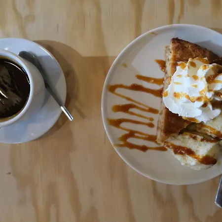 Eklo Centre Gare מלון