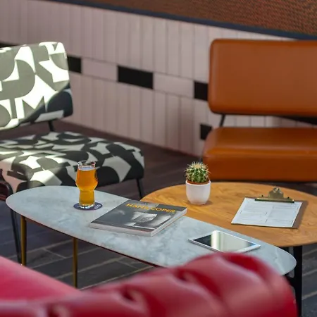 מלון Eklo Centre Gare קלרמונט-פרנד