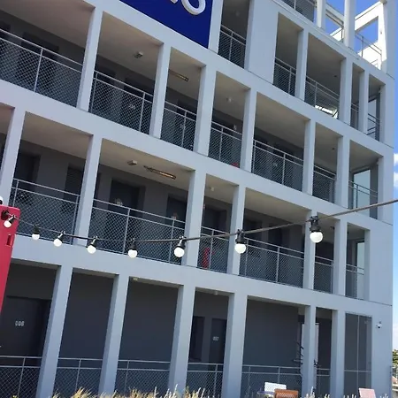 מלון Eklo Centre Gare *