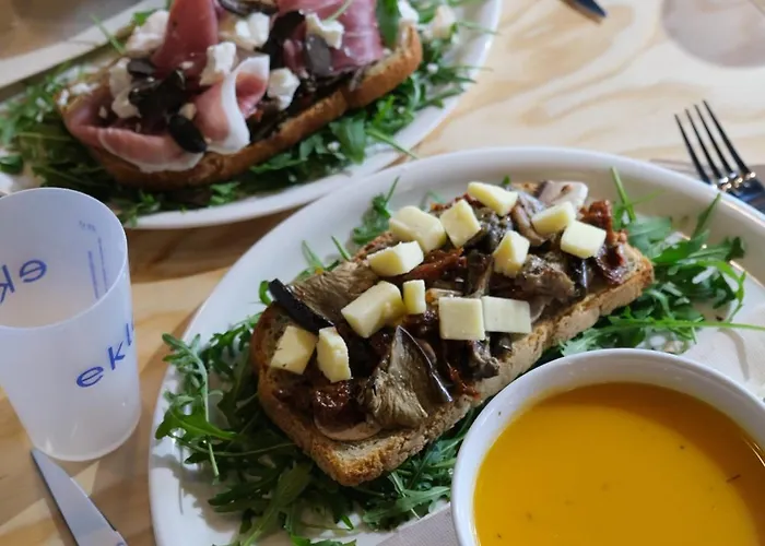 Eklo Centre Gare Hotel